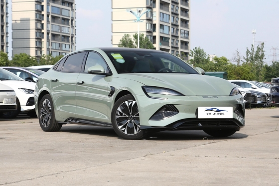 BYD Dolphin Voiture énergétique phare à grande vitesse Smart SUV 5 places avec toit ensoleillé