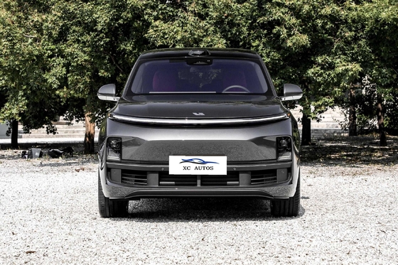 Grand espace Lixiang L8 SUV électrique 7 sièges phares LED 1315km Autonomie électrique pure