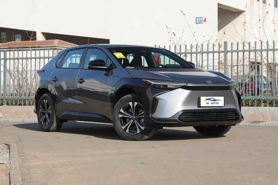 2024 Toyota bZ4X Long Range voiture électrique avec écran tactile et système de freinage antiblocage