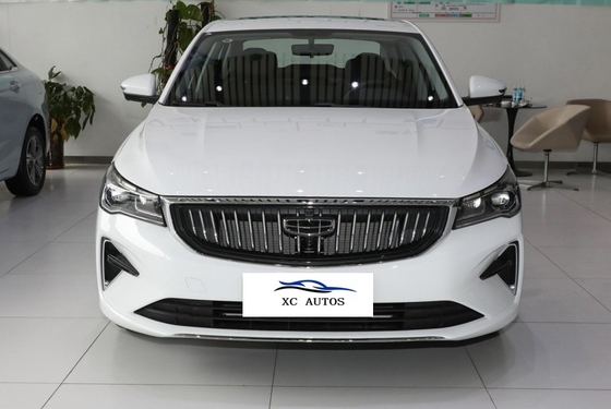 Voiture compacte 2023 Gen4 Champion Edition 1.5LCVT Version exaltée avec taille de pneu 205/50 R17