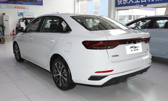 Voiture compacte 2023 Gen4 Champion Edition 1.5LCVT Version exaltée avec taille de pneu 205/50 R17