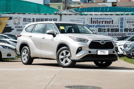 Toyota Highlander hybride intelligent 2.5L avec sièges en cuir et frein de stationnement électrique