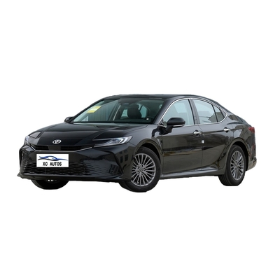 Version sportive 2024 Toyota Camry d'occasion avec couple maximal Nm 200-300Nm et phare LED