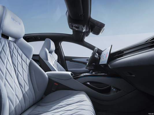 Caméra arrière à 360° et puissance maximale Ps 250-300Ps BYD Seal EV Sedan avec une grande valeur