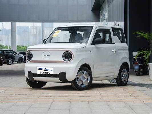 2024 Geely Panda Mini voiture électrique 4 sièges 200km de portée Double Wish Bone Suspension arrière