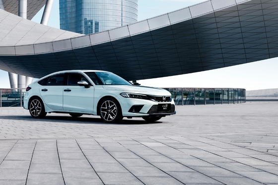 180km/h Vitesse maximale 2023 Honda Civic Le HEV Hybrid Pioneer Edition avec une capacité de moteur de 4L
