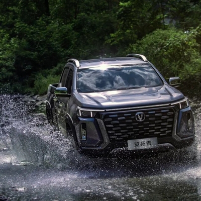 2024 Changan Lantuozhe Les camions électriques 4 vers l'avant 5 capacité de sièges