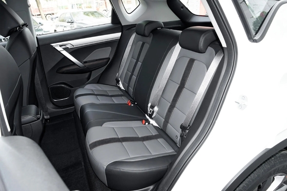 SUV Geely Coolray 1.5t Dct Compact Benzine Système de direction électrique Famille Benzine