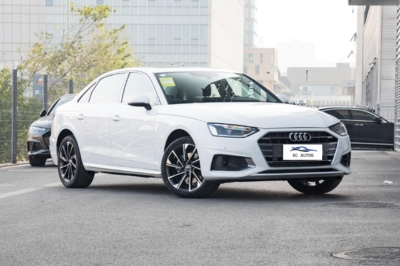 Audi A4l de luxe à grande vitesse Benzine Moderne Euro IV Standard d'émission Voiture d'occasion