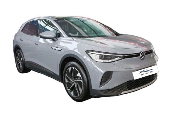 Voiture électrique compacte à 5 places