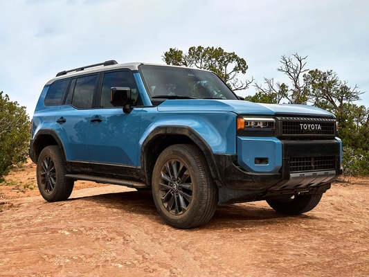 Conduire à gauche ou à droite propre Toyota Land Cruiser Prado Édition noire mate avec ESC