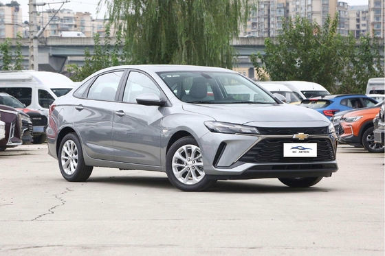 Frein de stationnement électrique 2023 Chevrolet Monza 1.5L 4X4 Auto à double embrayage Berline voiture Horgos
