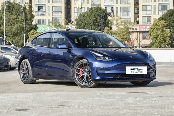 Modèle 3 de Tesla pour adultes - voitures électriques avec couple maximal de 200 à 300 Nm et frein de stationnement électrique