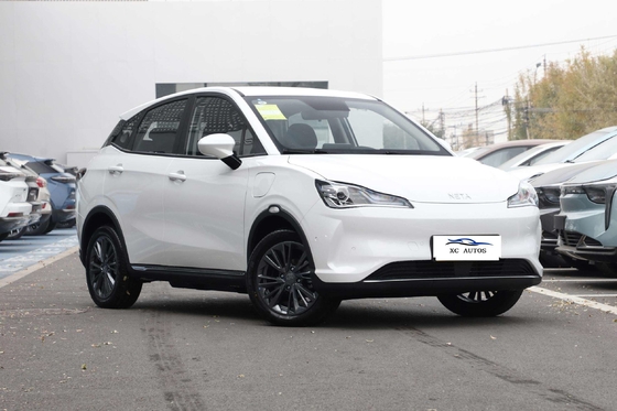 Pure Electric Neta V 5 places voiture avec 400Km Long Endurance et avant 4 arrière 4 radar