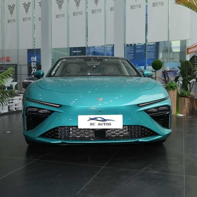 Neta Nezha S Plus Longue durée de vie de la batterie Moyenne taille 1-25000 Miles Mileage Maison voiture d'occasion