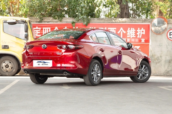 Automatique voiture à essence Mazda 3 Axela Compact Sedan avec réglage électrique du siège du copilote