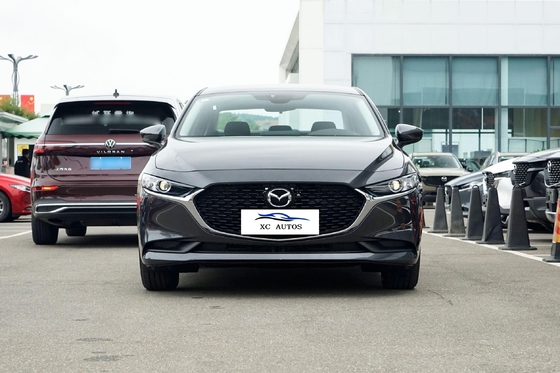 Automatique voiture à essence Mazda 3 Axela Compact Sedan avec réglage électrique du siège du copilote