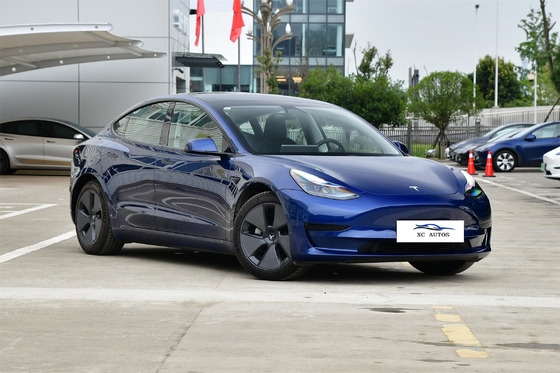 8 mois Tesla Modèle 3 Automobile électrique à énergie usée avec radar avant 4 arrière 4