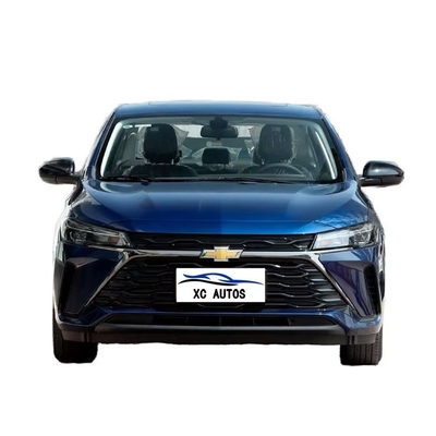 2024 Chevrolet Monza 1.5L voiture compacte avec réglage manuel du siège du copilote et kit de carrosserie