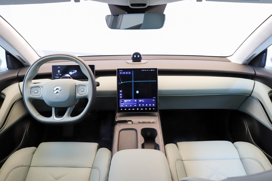 2023 Année Nio Et5t Multi-link Suspension avant voiture d'occasion avec Big Space Energy EV Car