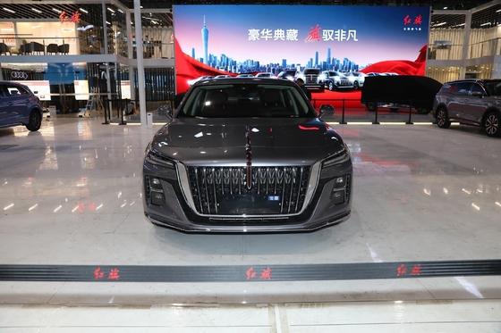 Suspension avant multi-liens Hongqi H5 Le SUV compact parfait pour vos besoins professionnels