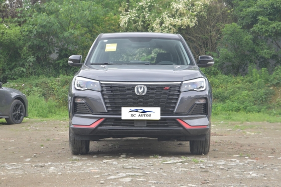 Changan CS75 équipé d'ESC La prochaine génération de VUS compacts avec 3000-3500 mm d'empattement