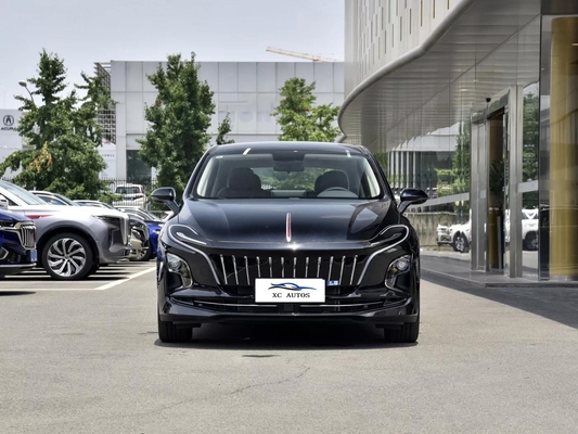 HONGQI E-QM5 Plus voiture électrique 620km Long Range Sedan avec L*W*H mm 4988*1875*1470mm