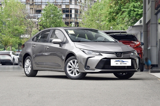 Vendez une voiture électrique à essence Toyota Hilux Corolla 2020 avec un couple maximal de 200 à 300 Nm