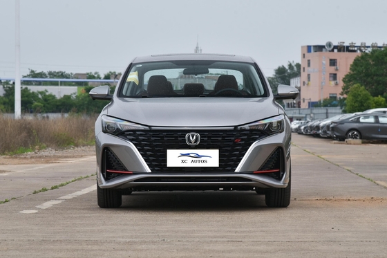 Avant 4 arrière 4 radar Changan Eado EV460 UAED Voiture compacte Saden niveau longue portée NEDC
