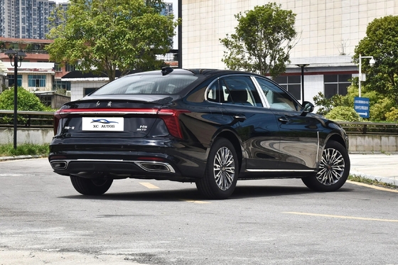 Hongqi H5 voitures électriques voitures d'occasion à grande vitesse multi-lien avant suspension siège en cuir