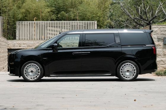 2024 Zeekr Geely Zeekr 009 Véhicule électrique EV Radiance Range MPV 5 portes 4 sièges