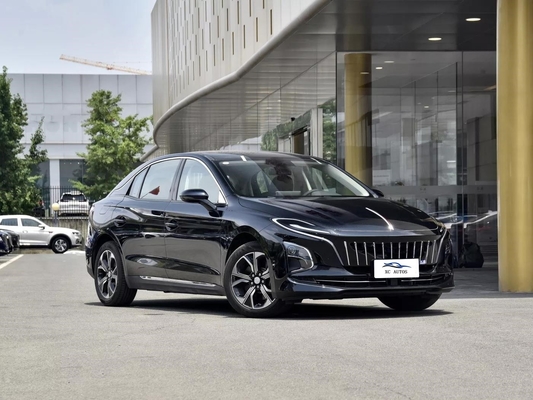 2023 Hongqi E-QM5 électrique pur 5 places Noir Couleur 4 portes 5 places pour le marché russe