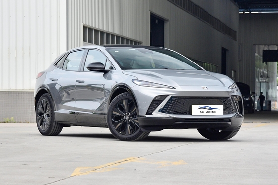 Buick E4 SUV 5 portes 5 places avec une structure de carrosserie avancée et un type d'énergie à l'essence
