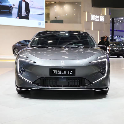 Véhicule électrique à 5 places Véhicule électrique EV Auto Avatr 12 Véhicule intelligent avec une longue durée de vie de la batterie