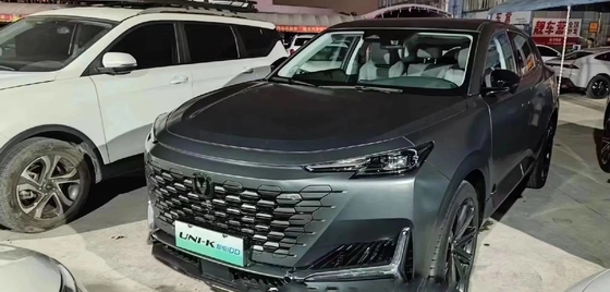 Réglage du siège du conducteur électrique Changan Uni-K 2023 SUV hybride à essence pour le marché des Émirats arabes unis