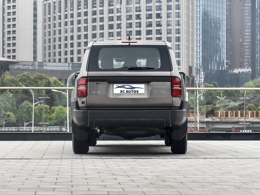 Toyota Prado hybride à gauche direction Dubaï Véhicule d'occasion
