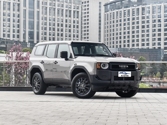 Toyota Prado hybride à gauche direction Dubaï Véhicule d'occasion