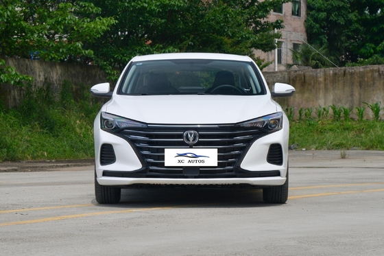 Volant multifonctionnel Changan Eado EV460 Voiture électrique à énergie plus