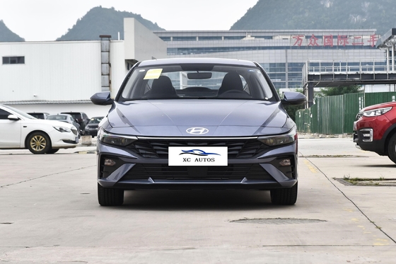 Buick E5 2023 Hyunda Elantra Sedan d'occasion Véhicule automobile à essence selon les exigences du client