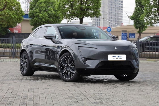 Voiture électrique Changan Avatr 11 avec batterie au lithium ternaire à grande vitesse et longue durée de vie