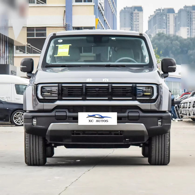 Pékin Bj40 toit ensoleillé SUV à essence Voiture de 2,3 t Grand véhicule Voiture d'occasion