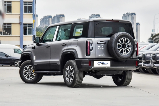 Pékin Bj40 toit ensoleillé SUV à essence Voiture de 2,3 t Grand véhicule Voiture d'occasion