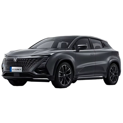 Unité Changan 1,5 t Crossover à essence L*W*H mm 4535*1870*1565 Puissance maximale 150-200PS