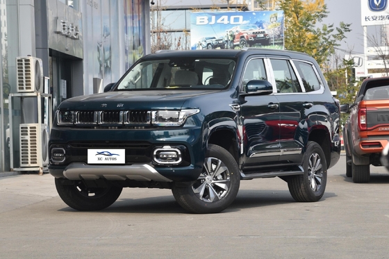 Pékin Bj60 8at 4WD 5 places LHD Drive Auto Véhicule d'occasion 5 portes 5 sièges SUV de taille moyenne-grande