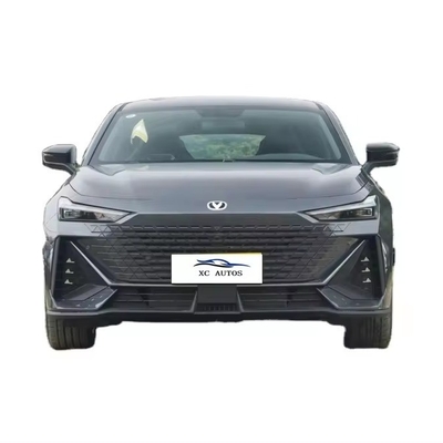 CHANGAN UNI-V version voiture compacte 1.5T 188 chevaux L4 5 portes 5 sièges hatchback 7 vitesses double embrayage DCT