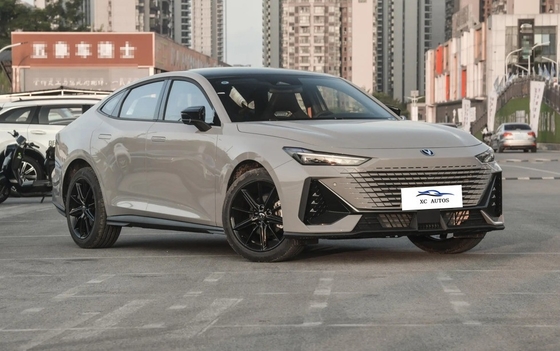 Écran tactile Oui CHANGAN UNI-V Exalted version 1.5T 188 chevaux L4 5 portes 5 sièges