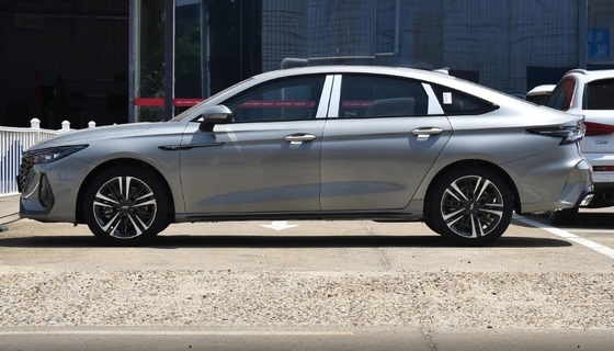 2023 Chery ARRIZO 8 Chi voiture compacte essence 7 vitesses double embrayage 2.0T 254 chevaux L4 fabriqué