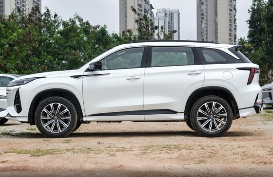 Changan CS75 PLUS 2024 SUV à essence Auto Voyage de conduite intelligente Ver. 1.5T 188hp L4 3e génération