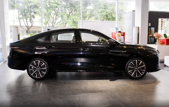 Chery 2023 ARRIZO 8 Yu voiture à essence 2.0T 254 ch FWD 7 vitesses double embrayage 4 portes 5 sièges