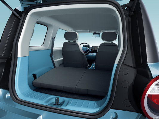 Changan Lumin Hatchback voiture électrique EV berline avec avant 4 arrière 4 radar à grande valeur